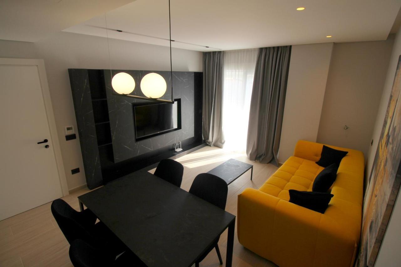 "The View" Luxury Apartments Саранда Экстерьер фото