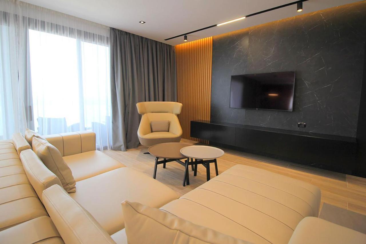 "The View" Luxury Apartments Саранда Экстерьер фото